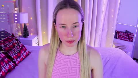 Snapshot of cassie_kelman chatting on 01/10/25, 08:48 Cassie online show from 01/10/25, 08:48