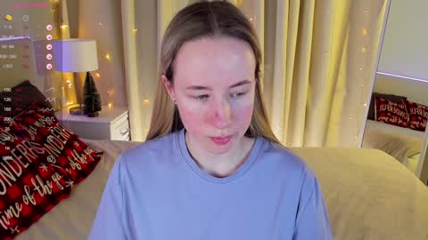 Snapshot of cassie_kelman chatting on 01/13/25, 03:23 Cassie online show from 01/13/25, 03:23