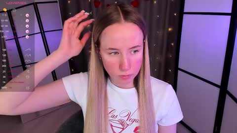 Snapshot of cassie_kelman chatting on 02/15/25, 11:58 Cassie online show from 02/15/25, 11:58