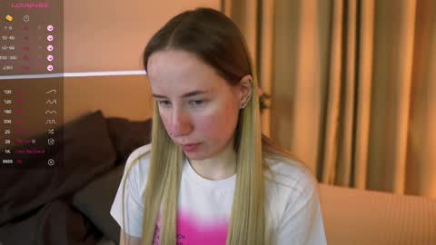 Snapshot of cassie_kelman chatting on 03/12/25, 09:35 Cassie online show from 03/12/25, 09:35