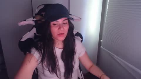 cassiealvarez online show from 07/02/26, 08:59