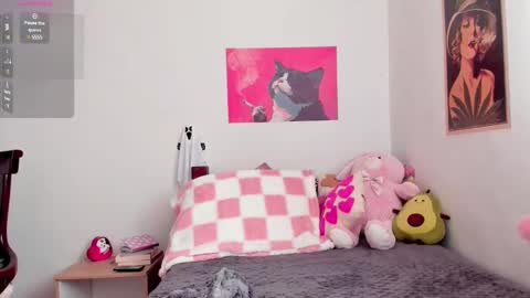 Snapshot of cassiee_love chatting on 12/05/24, 12:55 cassiee_love online show from 12/05/24, 12:55