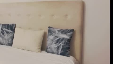 CassieHilton online show from 10/09/25, 07:56