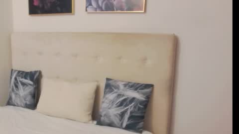 CassieHilton online show from 10/12/25, 07:13