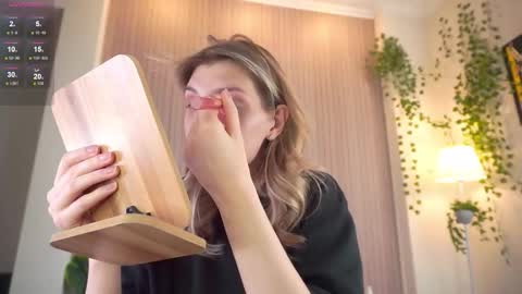 Snapshot of cassieholland chatting on 02/22/26, 08:24 Im Cassie3 online show from 02/22/26, 08:24