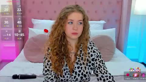 Curly online show from 03/21/26, 08:19