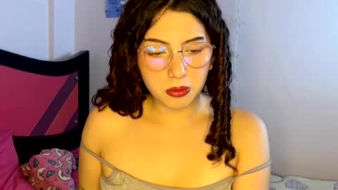 Snapshot of cassierosse2 chatting on 07/19/26, 06:28 cassierosse2 online show from 07/19/26, 06:28