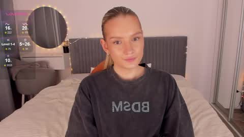 Angel 3 online show from 04/23/26, 02:41