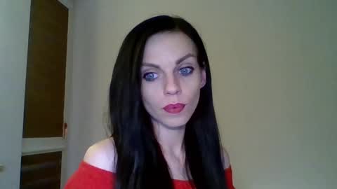 Cassie online show from 12/18/24, 09:29