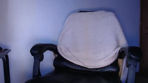 Juan online show from 03/19/26, 09:41