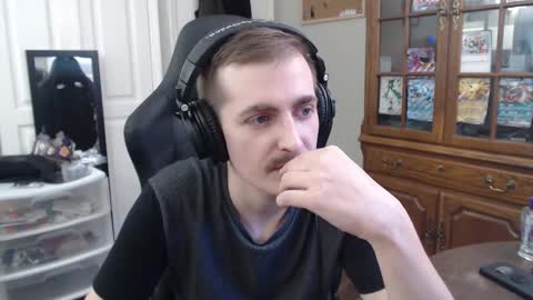 casuallycorrupt online show from 10/18/25, 08:53