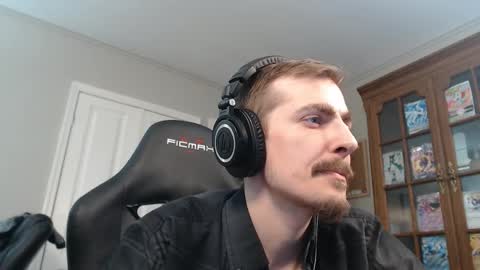 casuallycorrupt online show from 11/09/25, 02:32