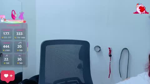 Snapshot of cat_white chatting on 03/10/25, 03:30 Cata online show from 03/10/25, 03:30