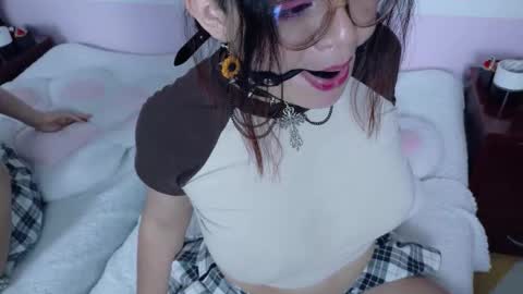 Snapshot of cat_white chatting on 01/14/26, 05:51 Cata online show from 01/14/26, 05:51