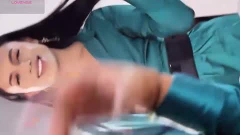 Snapshot of cata2319 chatting on 02/12/26, 07:09 catalina online show from 02/12/26, 07:09