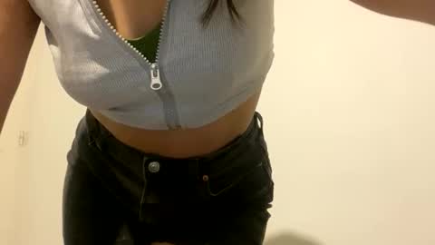 Snapshot of cata244 chatting on 11/02/25, 06:05 cata244 online show from 11/02/25, 06:05