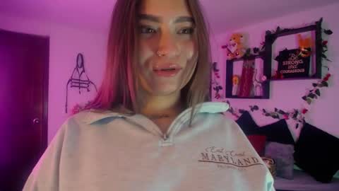 cata_lover1 online show from 02/02/26, 12:37