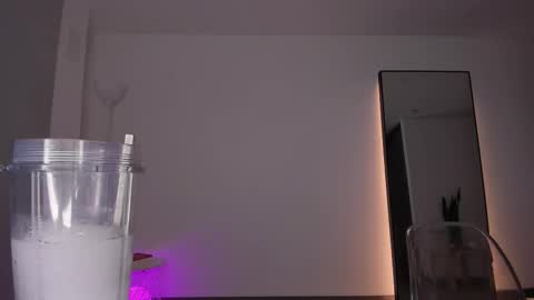 cata_n_cami online show from 10/31/25, 12:11