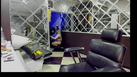 cata_sanchez online show from 11/28/25, 01:19