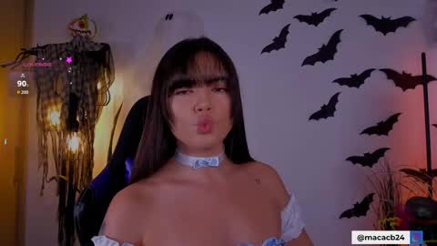 MACARENA online show from 10/14/25, 08:53