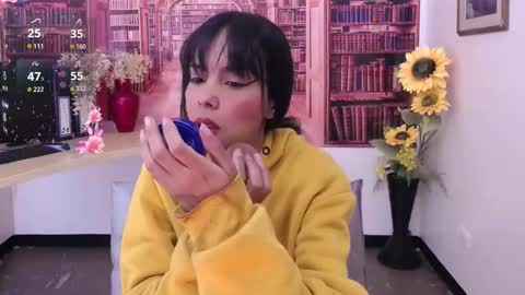 Snapshot of catalella_ar chatting on 09/16/25, 03:29 Queen Catalella online show from 09/16/25, 03:29