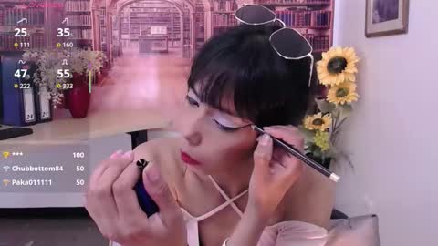 Snapshot of catalella_ar chatting on 09/21/25, 03:19 Queen Catalella online show from 09/21/25, 03:19