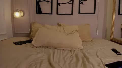 Cataleya online show from 11/08/25, 11:58