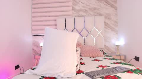 cataleya online show from 12/17/25, 03:01