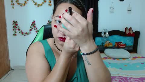 isabel online show from 01/15/25, 08:20