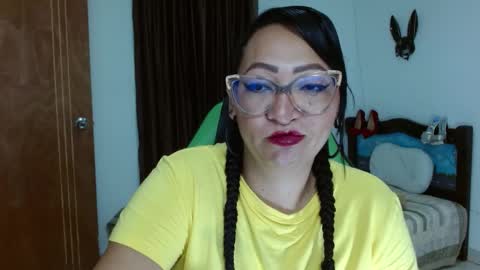 isabel online show from 03/04/25, 09:29