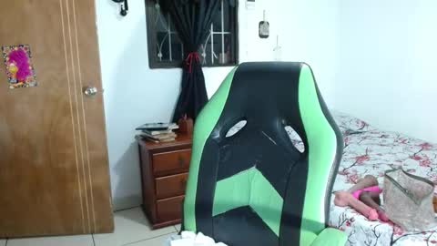 isabel online show from 09/09/25, 08:47