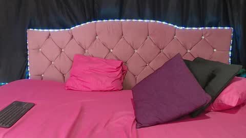 Cata Prins  online show from 02/12/26, 12:11