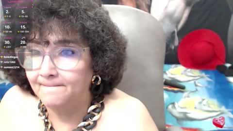 Snapshot of cataleya_mom_ chatting on 02/21/25, 08:40 cataleya online show from 02/21/25, 08:40