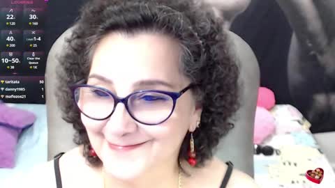 Snapshot of cataleya_mom_ chatting on 03/06/25, 03:35 cataleya online show from 03/06/25, 03:35