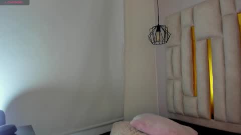 Cataleya online show from 10/17/25, 10:51