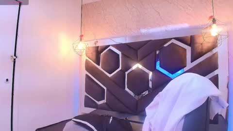 Cataleya online show from 11/04/25, 10:58