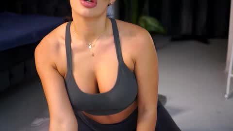 Cataleya online show from 09/15/25, 06:41