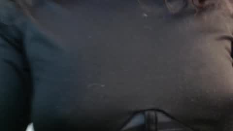 Snapshot of catalina5_s chatting on 01/07/26, 12:51 Catalina online show from 01/07/26, 12:51