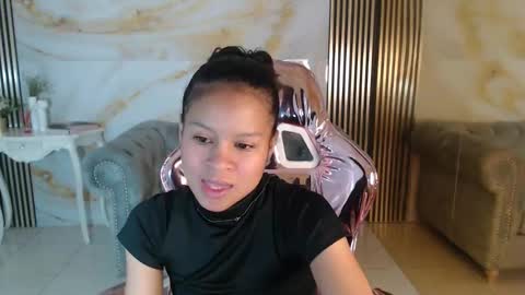 Snapshot of catalina5_s chatting on 01/11/26, 01:05 Catalina online show from 01/11/26, 01:05