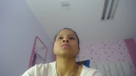 Snapshot of catalina5_s chatting on 01/14/26, 01:00 Catalina online show from 01/14/26, 01:00