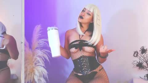 Snapshot of catalina__lovers chatting on 12/09/24, 06:57 Catalina lovers online show from 12/09/24, 06:57