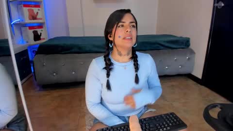 Catalina online show from 02/15/25, 12:15