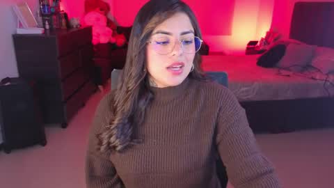Snapshot of catalina_naughtyy chatting on 05/24/26, 03:55 Catalina online show from 05/24/26, 03:55