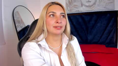 Snapshot of catalina_osorio chatting on 05/28/26, 11:51 catalina_osorio online show from 05/28/26, 11:51