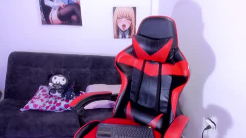 Snapshot of catalina_prada_ chatting on 02/23/25, 08:00 Catalina online show from 02/23/25, 08:00