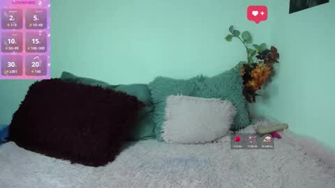 Catalina   online show from 10/23/25, 03:06