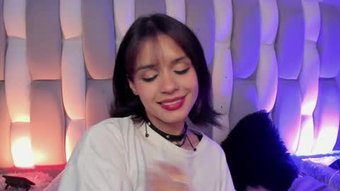 Snapshot of catarsiss_moon chatting on 12/20/24, 08:12 Cat online show from 12/20/24, 08:12