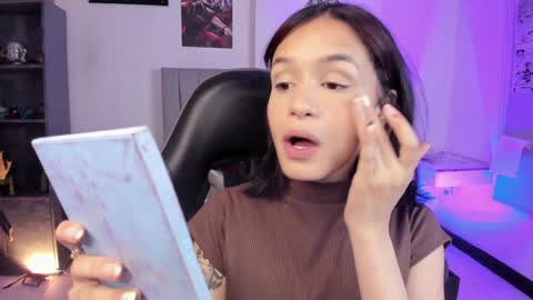 Snapshot of catarsiss_moon chatting on 01/05/25, 02:38 Cat online show from 01/05/25, 02:38