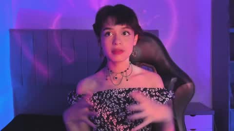 Snapshot of catarsiss_moon chatting on 01/13/25, 11:49 Cat online show from 01/13/25, 11:49