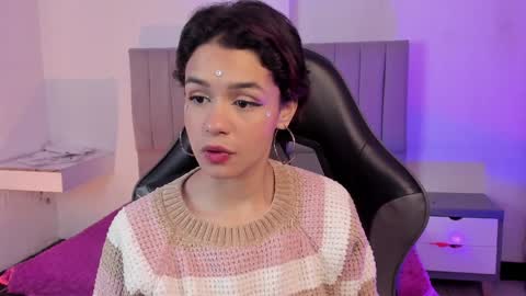 Snapshot of catarsiss_moon chatting on 02/01/25, 08:37 Cat online show from 02/01/25, 08:37